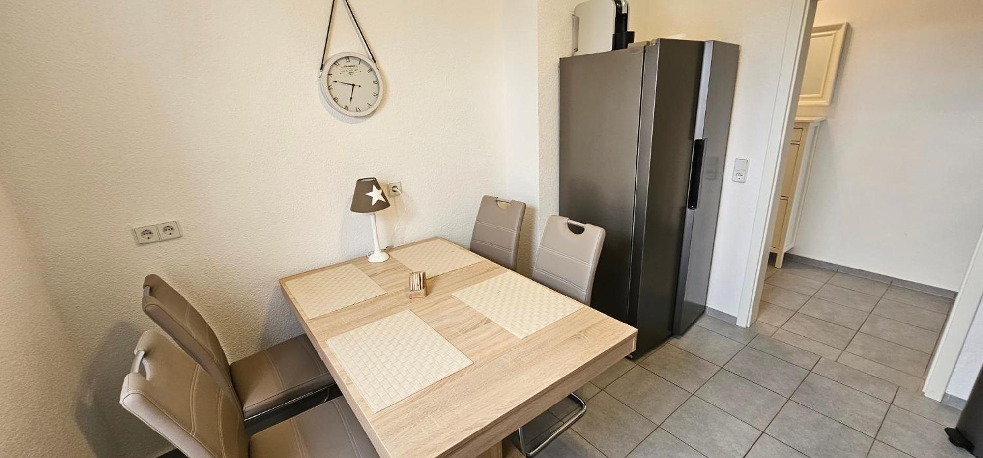 Private Ferienwohnung Seestadt Гросрешен Экстерьер фото